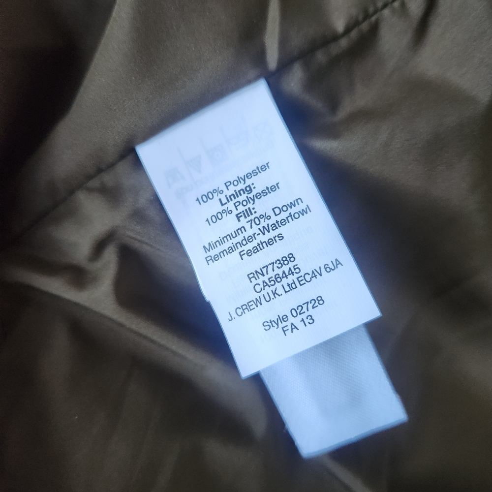 J.Crew Large Excursion Camo Down Quilted Vest - image 8